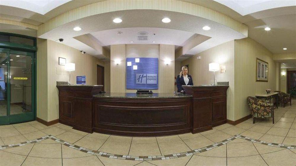 Holiday Inn Express & Suites - Enterprise By Ihg Екстериор снимка