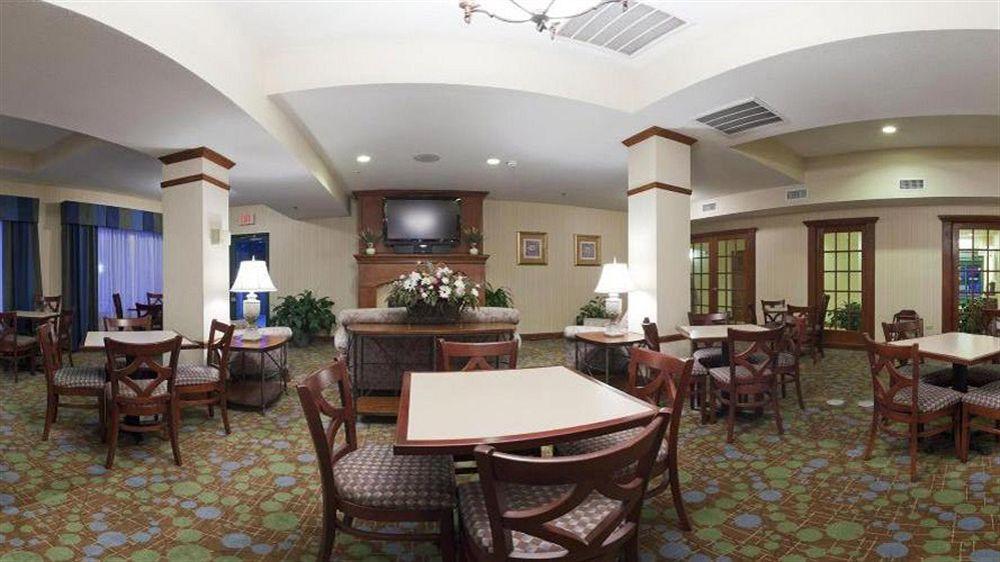 Holiday Inn Express & Suites - Enterprise By Ihg Екстериор снимка