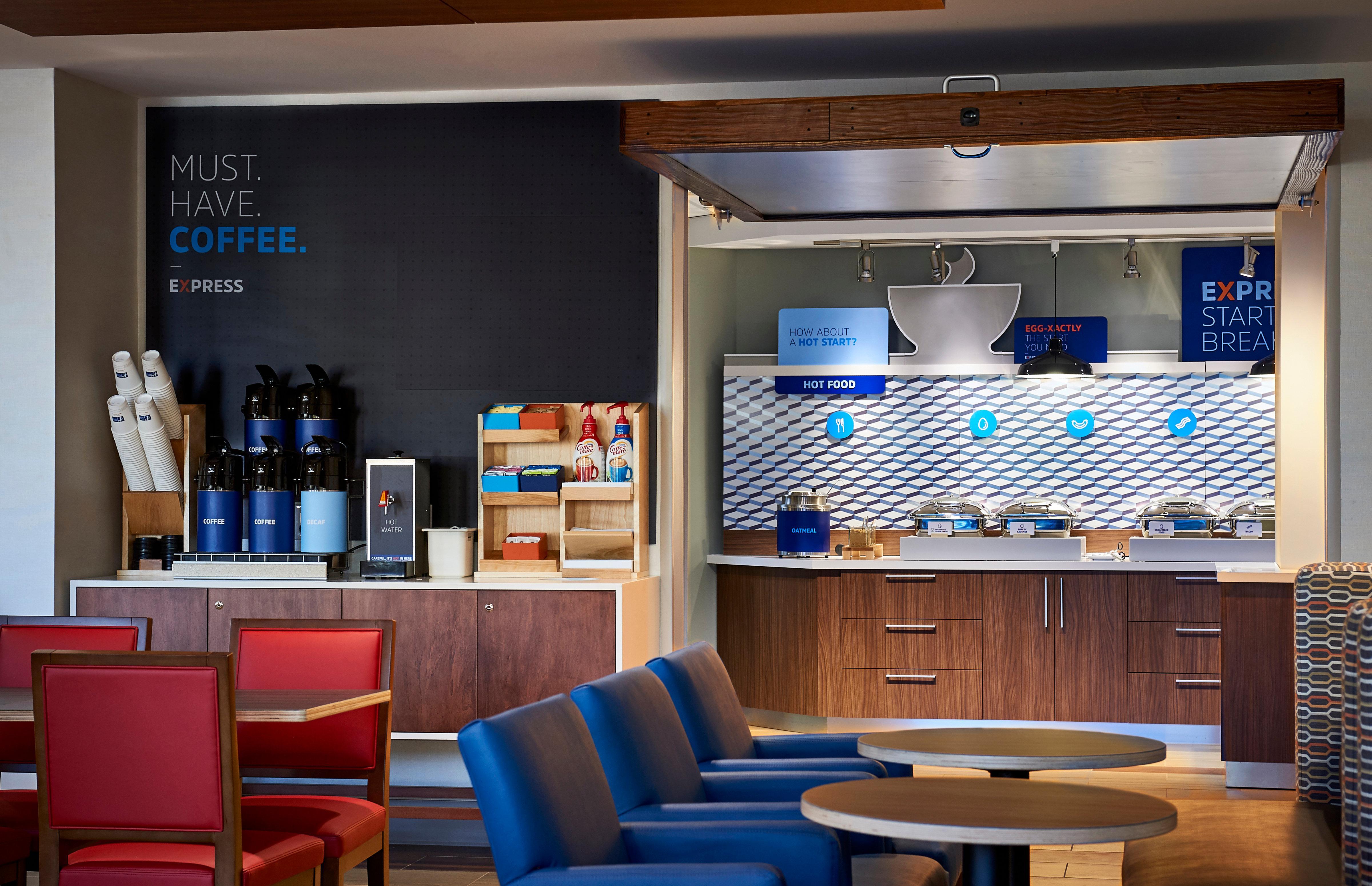Holiday Inn Express & Suites - Enterprise By Ihg Екстериор снимка
